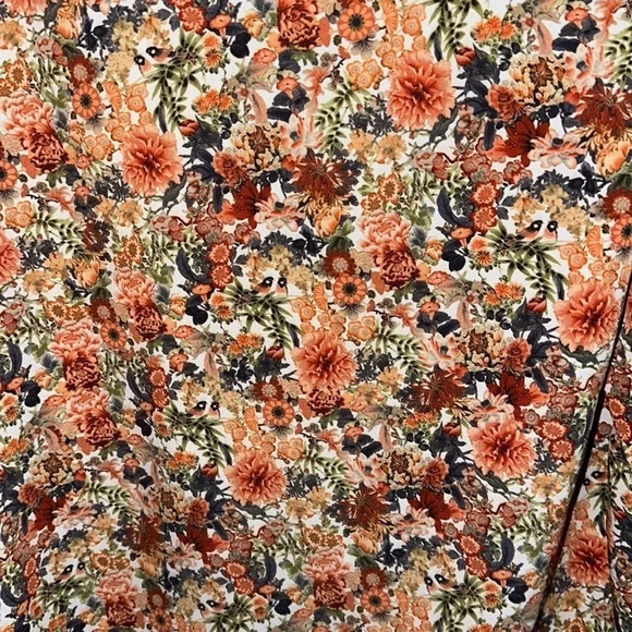 NSR Revolve Orange Floral Wrap Vneck Hi Low Cropped Top Size Small - Picture 6 of 6